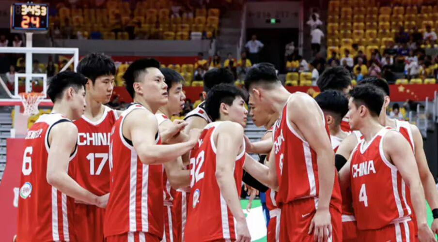 中国男篮VS卡塔尔!赛前带来中国男篮赵继伟、胡明轩、杨瀚森、王俊杰以及卡塔尔男篮的最新消息